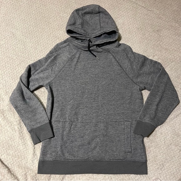 MEN’S ROCK & REPUBLIC SWEATER - Picture 1 of 4